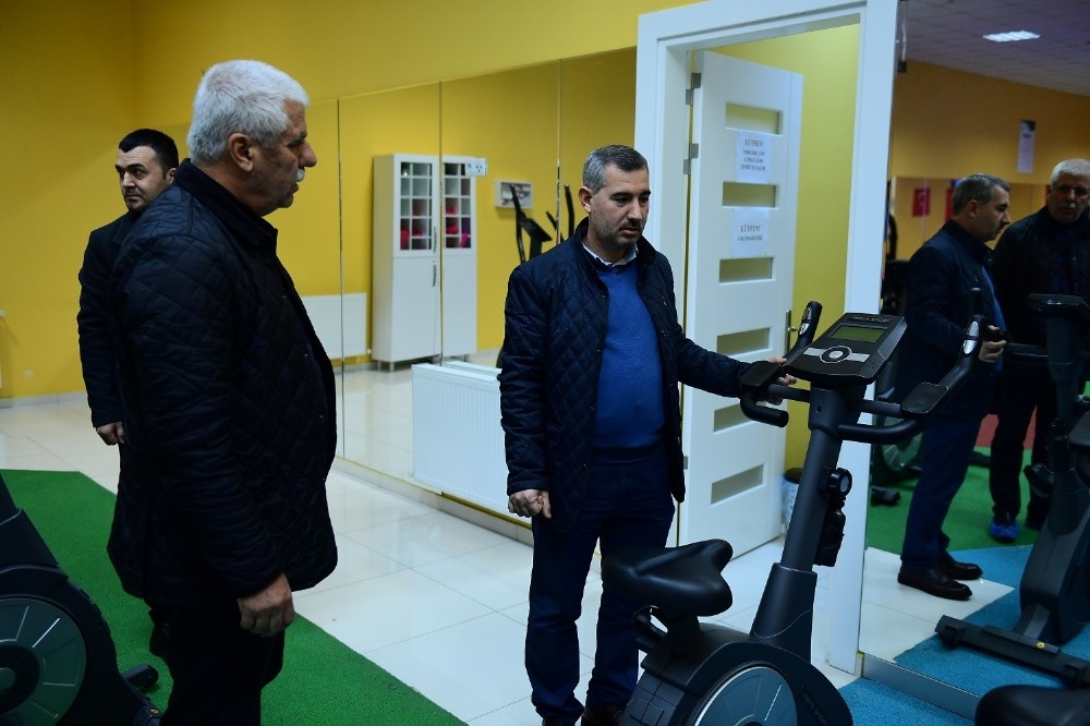Başkan Çınar, Yakınca Yaşam ve Spor Merkezini inceledi 