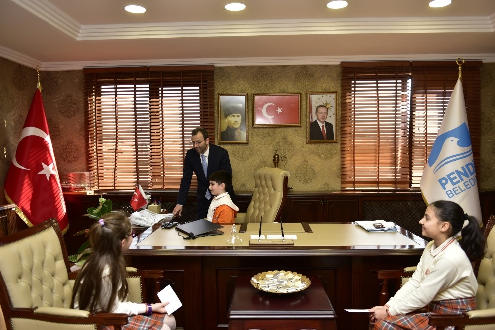 Başkan Cin’den 23 Nisan sürprizi 