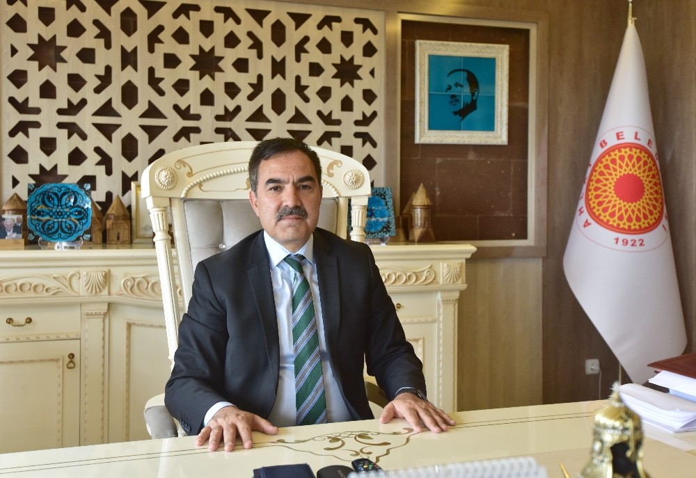 Başkan Çoban’dan Berat Kandili mesajı 