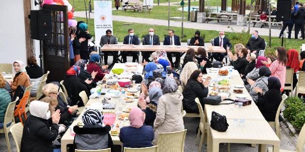 Başkan Demir: “Bizde sertlik yok disiplin var, çok çalışma var”