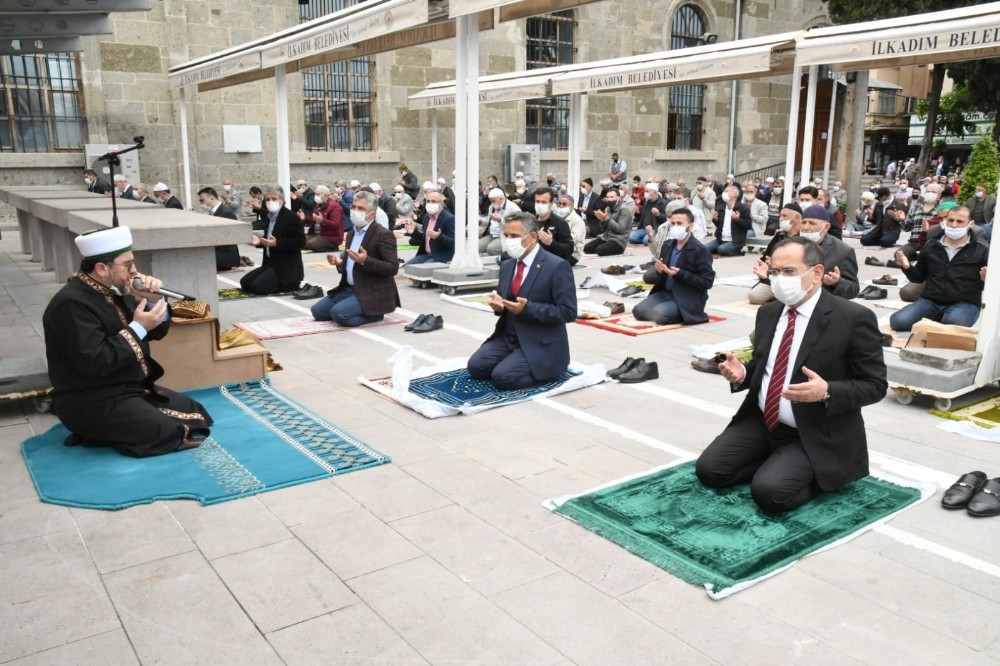 Başkan Demir: 