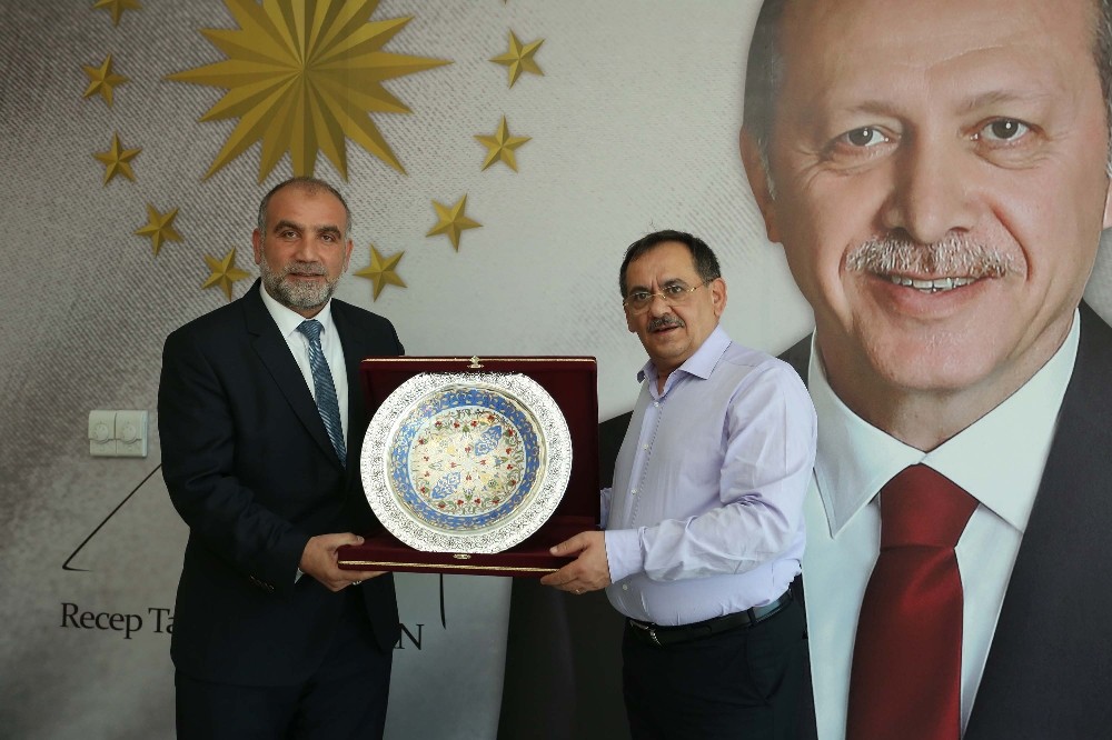 Başkan Demir: “Hizmette ayrım olmayacak” 