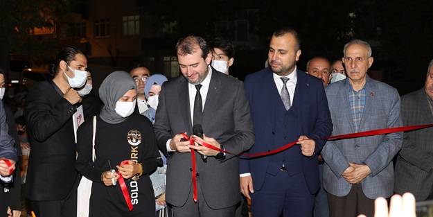 Başkan Demir’den Güngörenli öğrencilere yeni eğitim-öğretim yılında büyük sürpriz