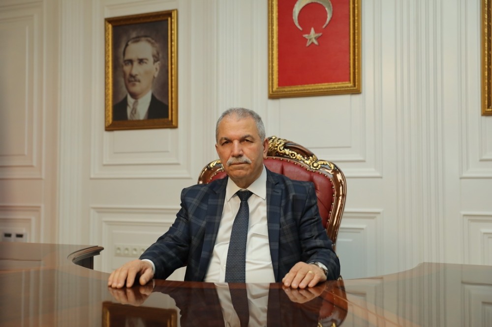 Başkan Demirtaş: “Hemşehri derneklerini tek çatı altında toplayacağız” 