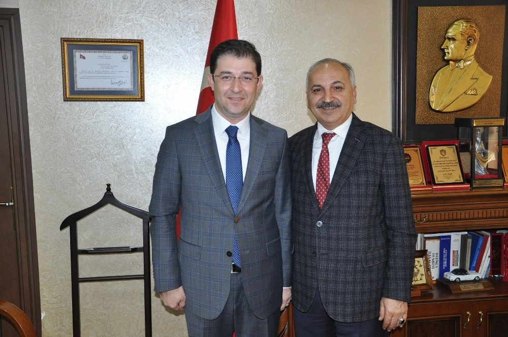 Başkan Dinçer’den sanayi sitesi sitemi 