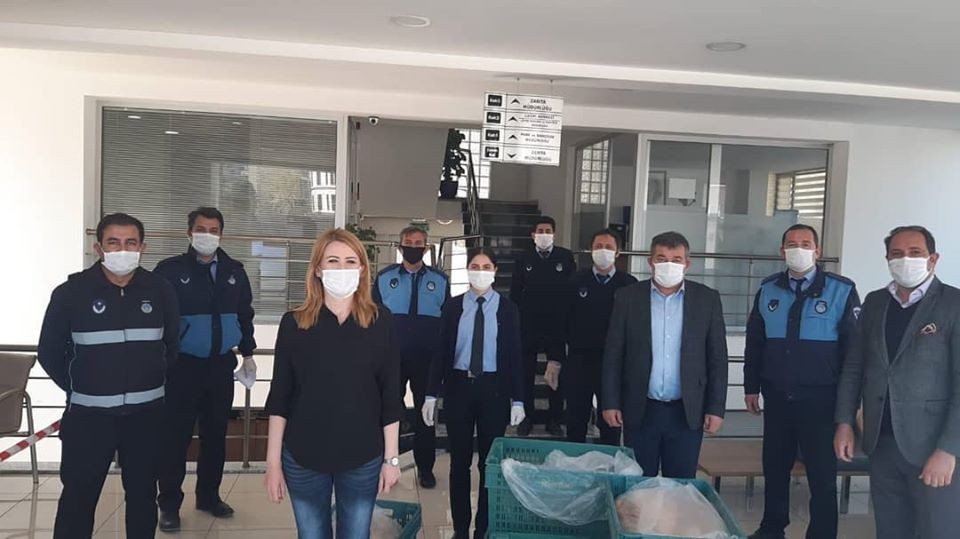 Başkan Doğan ekipleri ile birlikte sahada 