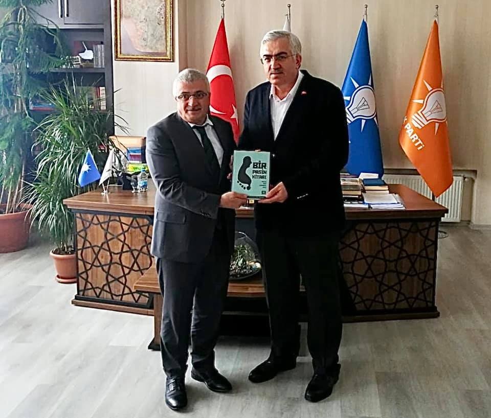 Başkan Dölekli, Ak Parti İl Başkanı Öz’e 