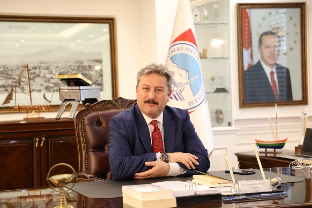 Başkan Dr. Mustafa Palancıoğlu: “Kayserili Milli Sporcu Özge Yılmaz’a başarılar diliyoruz” 