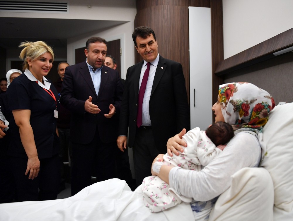 Başkan Dündar’dan yılbaşı ziyaretleri 