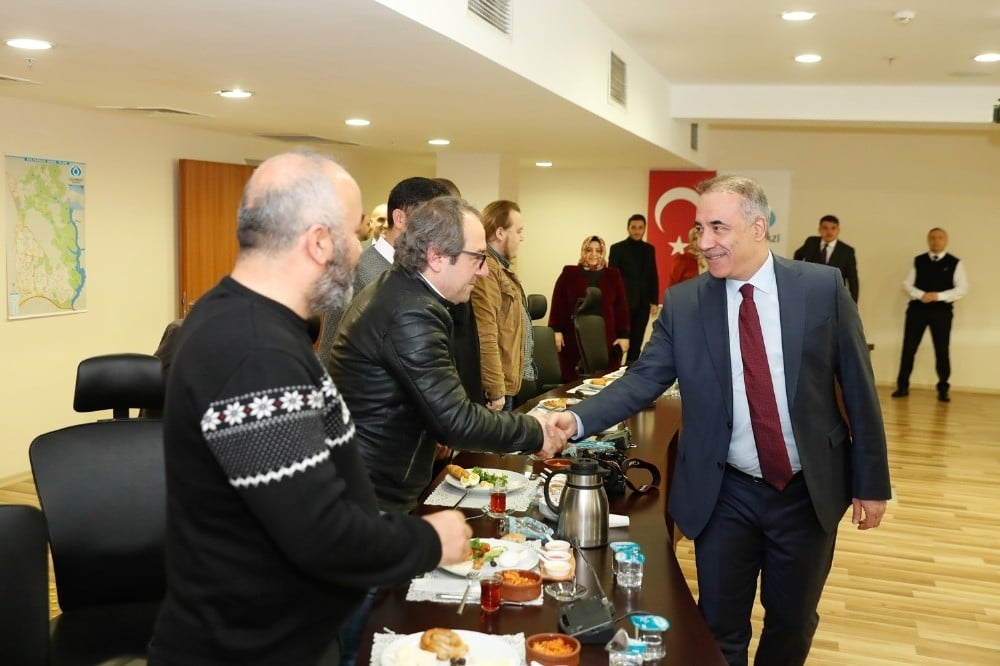 Başkan Dursun gazetecilerle buluştu 