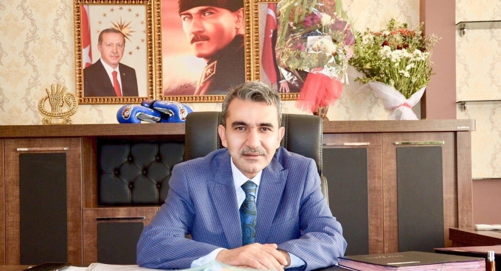 Başkan Emre’den İdlib şehitleri için taziye mesajı 