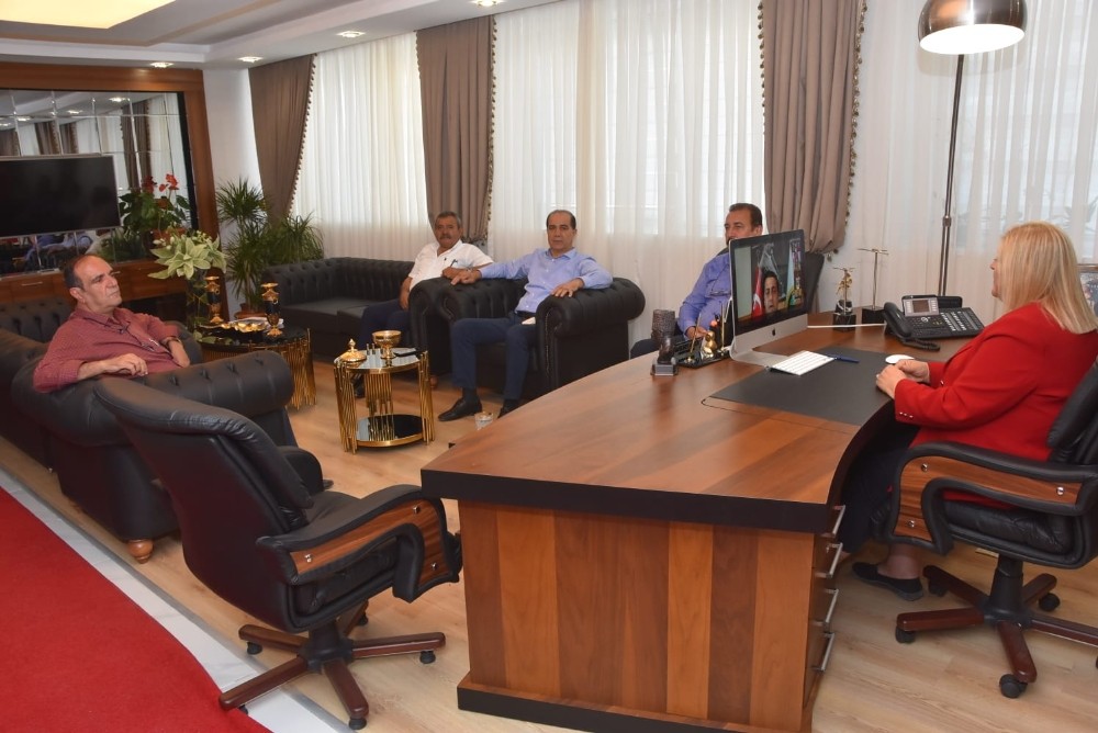 Başkan Erdem, Genel Başkan Kılıçdaroğlu’na Ceyhan’ı anlattı 