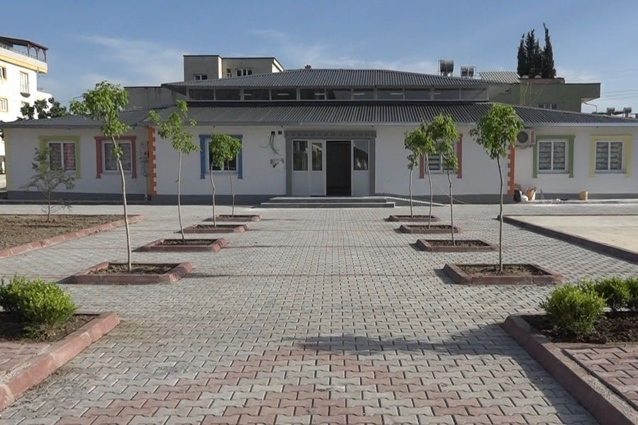 Başkan Erdem’den çocuklara anlamlı bayram armağanı 