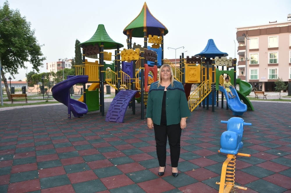 Başkan Erdem’den gençlere park 