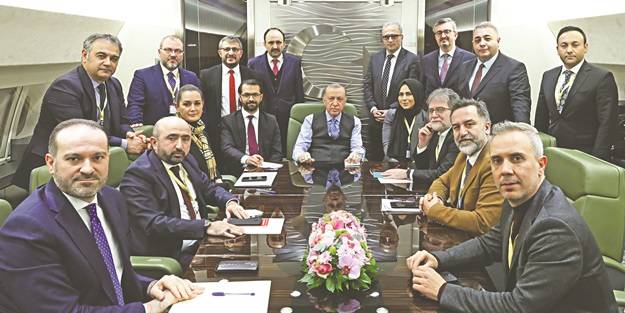 Başkan Erdoğan: Batı çözüm üretmiyor çomak sokuyor