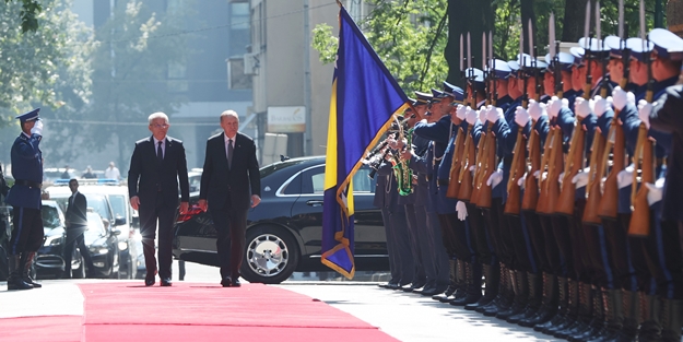 Başkan Erdoğan Bosna Hersek'te böyle karşılandı