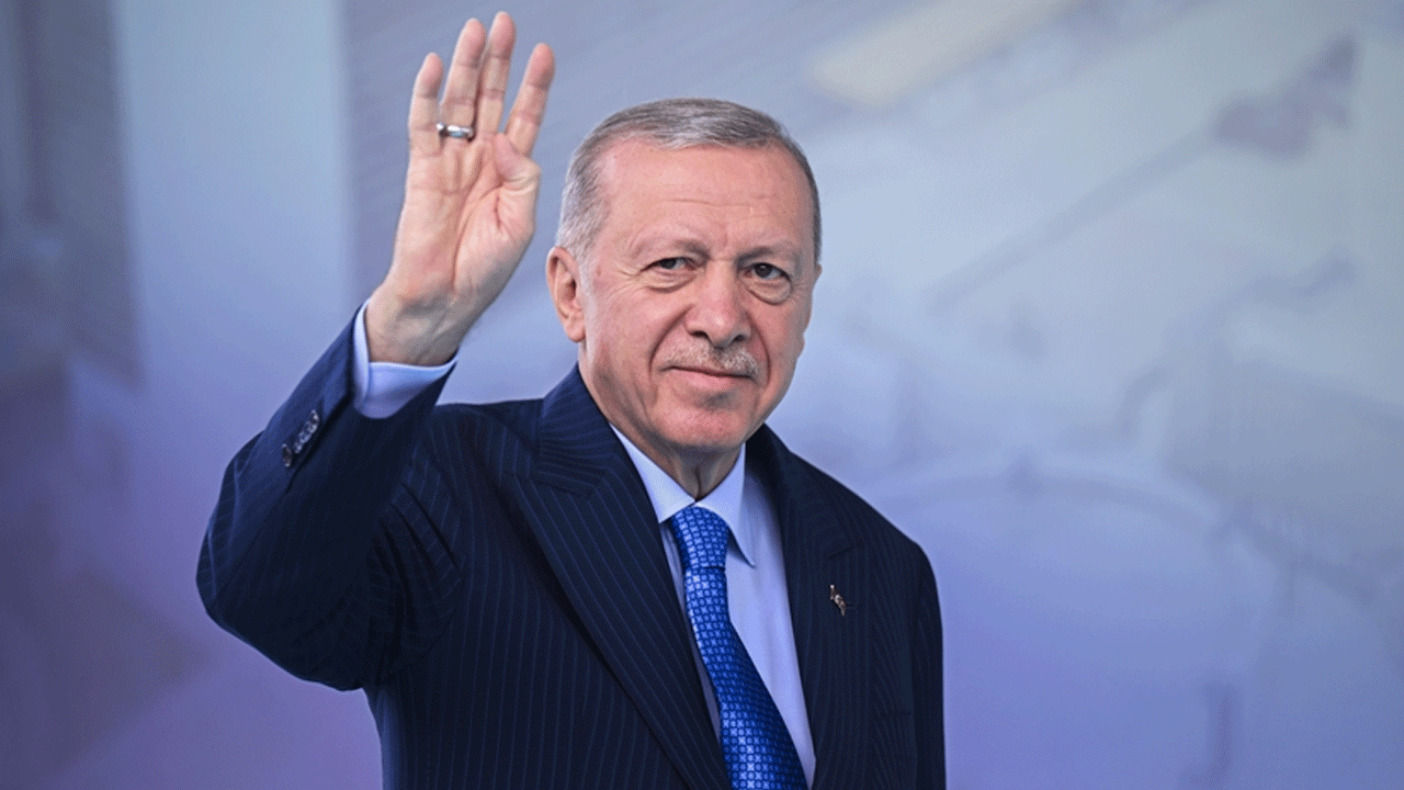 Başkan, Galatasaray'ı tebrik etti