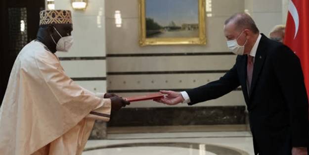 Başkan Erdoğan, Gambiya Büyükelçisi Njie'yi kabul etti
