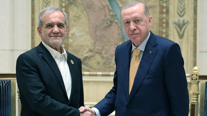 Başkan Erdoğan, Pezeşkiyan ve Şerif ile görüştü