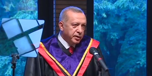 Başkan Erdoğan'a Japonya'da Fahri doktora tevdi edildi