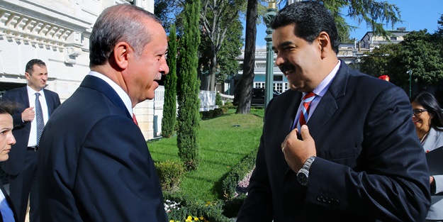 Başkan Erdoğan Maduro ile görüştü