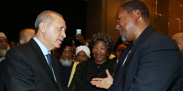 Başkan Erdoğan'a Güney Afrika'da sürpriz ziyaret
