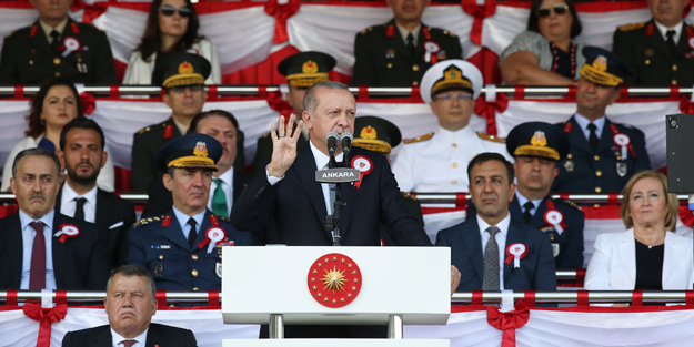 Başkan Erdoğan mezuniyet töreninde konuştu: Bu topraklar artık ilelebet bizim vatanımızdır!