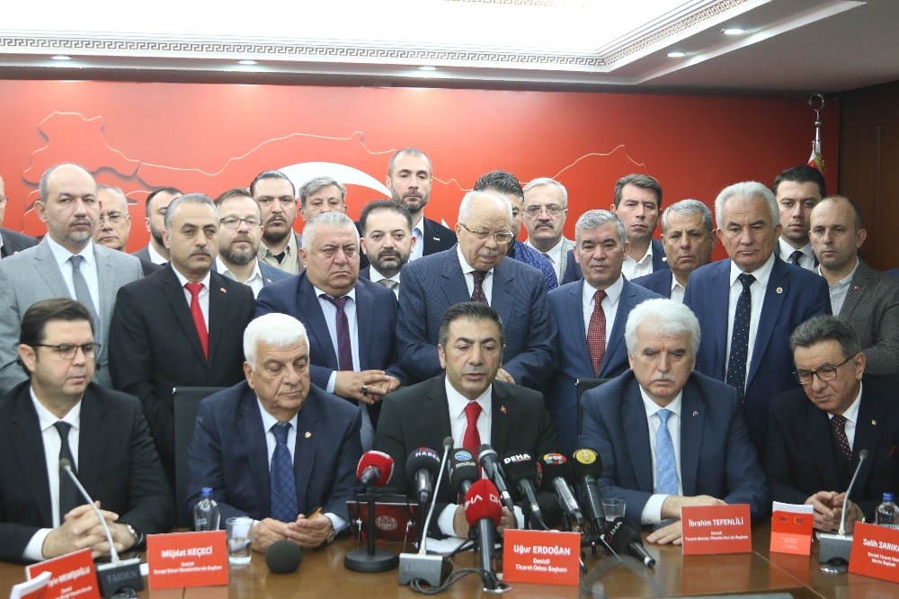 Başkan Erdoğan: “Ordumuzun zafere koşması için üzerimize ne düşerse yapmaya hazırız” 
