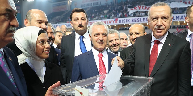 Başkan Erdoğan oyunu kullandı