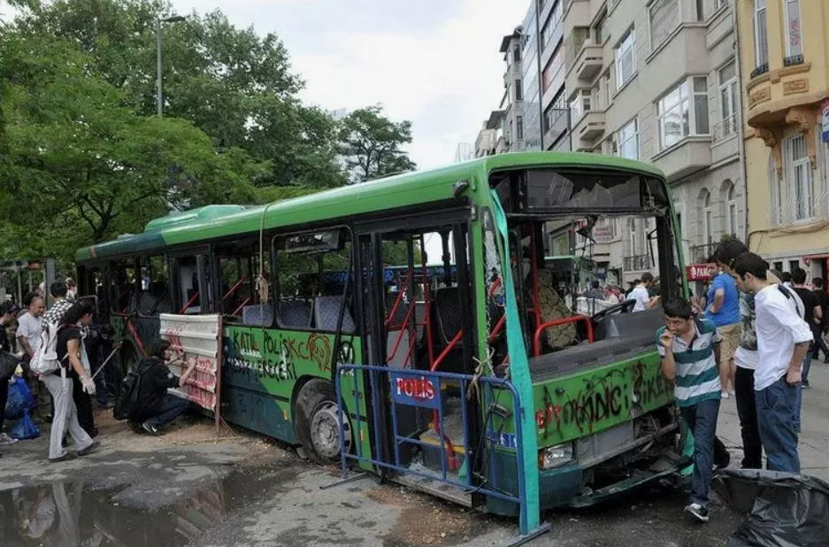 Başkan Erdoğan ‘Özeleştiri yapın’ demişti! İşte gezi terörünün Türkiye’ye maliyeti