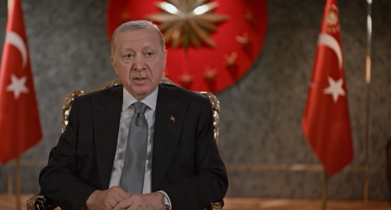 Başkan Erdoğan, suikast girişimini işte böyle anlattı: Asırlık Gece'nin yeni bölümünde 15 Temmuz'un Marmaris ayağı