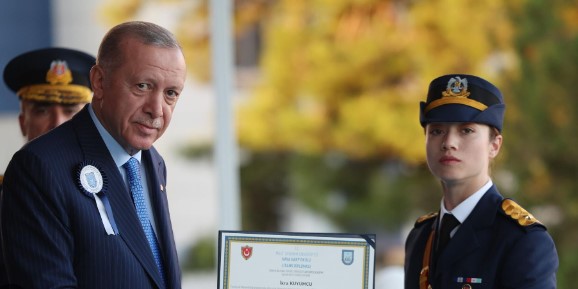 Başkan Erdoğan temizlik sinyali vermişti: Korsan yemin skandalında ilk istifa iddiası!