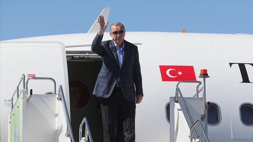 Başkan Erdoğan Türkiye’ye döndü!