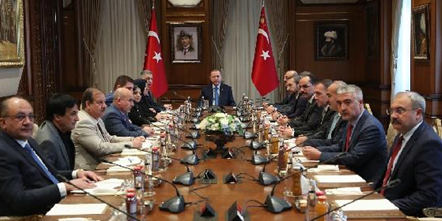 Erdoğan Türkmen milletvekillerini kabul etti