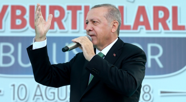 Başkan Erdoğan: Yastık altında doları, altını olan bozdursun