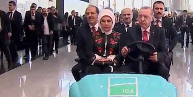 Başkan Erdoğan Yeni Havalimanı'nda shuttle kullandı!