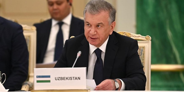 Başkan Erdoğan'a övgüler dizdi: Büyük bir devlet ve siyaset adamı