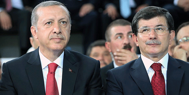Başkan Erdoğan'dan Ahmet Davutoğlu'na sürpriz davet