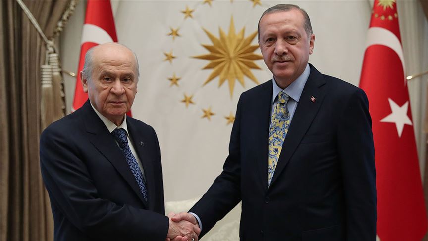 Başkan Erdoğan'dan Bahçeli'ye 'geçmiş olsun' telefonu