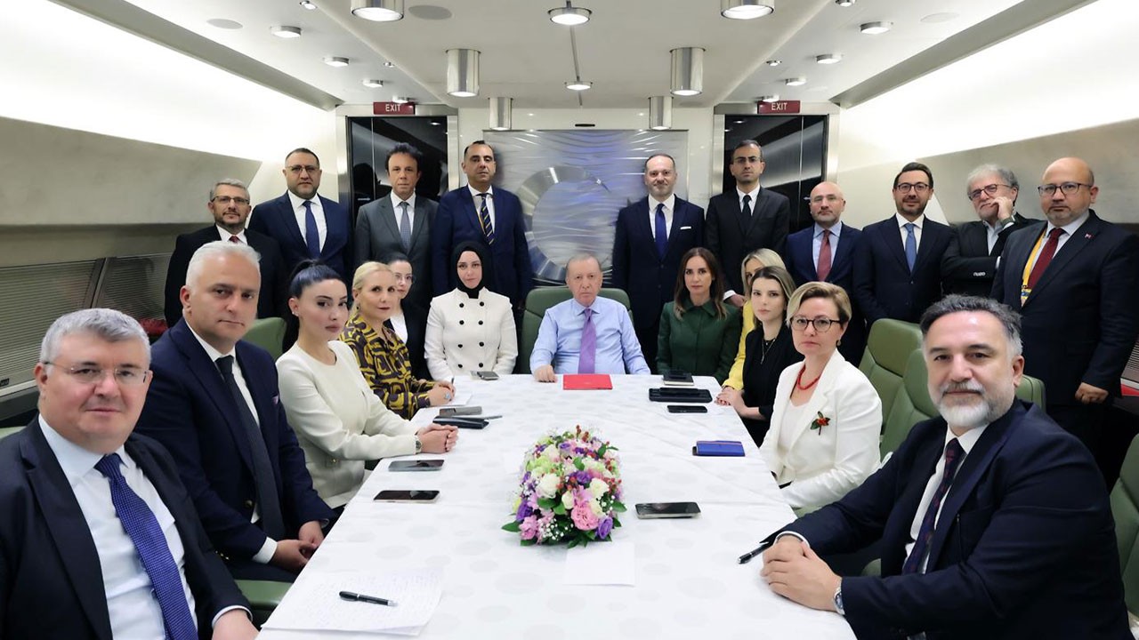 Başkan Erdoğan’dan dönüş yolunda önemli mesajlar