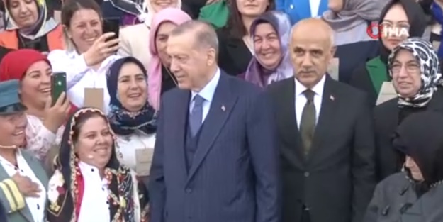 Başkan Erdoğan'dan kadın çiftçilere sürpriz