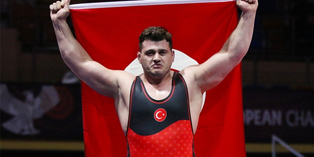 Başkan Erdoğan'dan Rıza Kayaalp'e tebrik telefonu