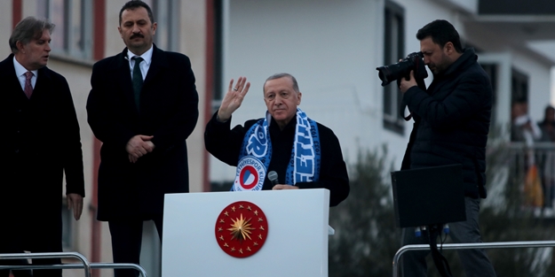 Başkan Erdoğan'dan Yunanistan'a gözdağı: Uslu durun