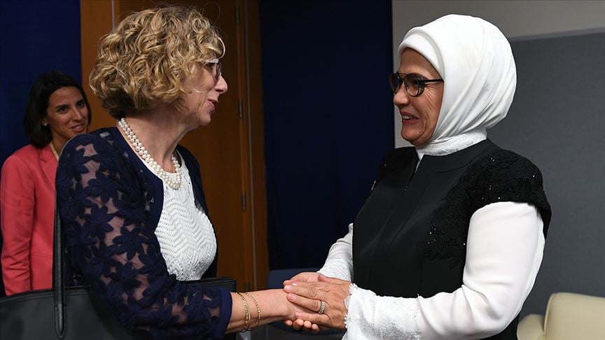 Başkan Erdoğan'ın eşi Emine Erdoğan 'çevre sorunlarını' görüştü