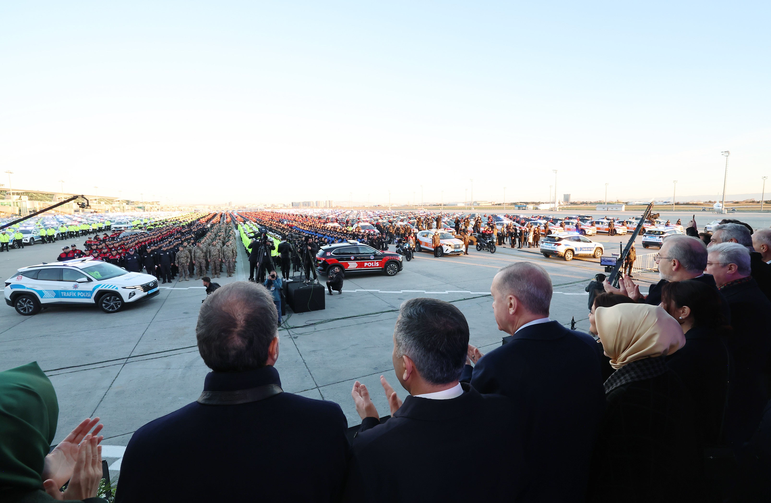 Başkan Erdoğan’ın katılımıyla o otomobil devinden Emniyet Genel Müdürlüğü’ne 1000 adetlik araç teslimi! Ne Ferrari ne Porsche!
