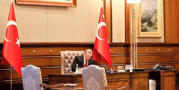 Başkan Erdoğan'ın masasındaki son anketi açıkladı! Dikkat çeken tablo
