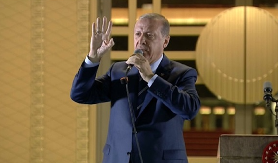 Başkan Erdoğan'ın teröristlere meydan okuyuşu gündem oldu: 'Topunuz gelin topunuz'