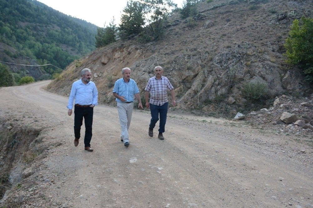 Başkan Erdoğdu’nun köy ziyaretleri sürüyor 