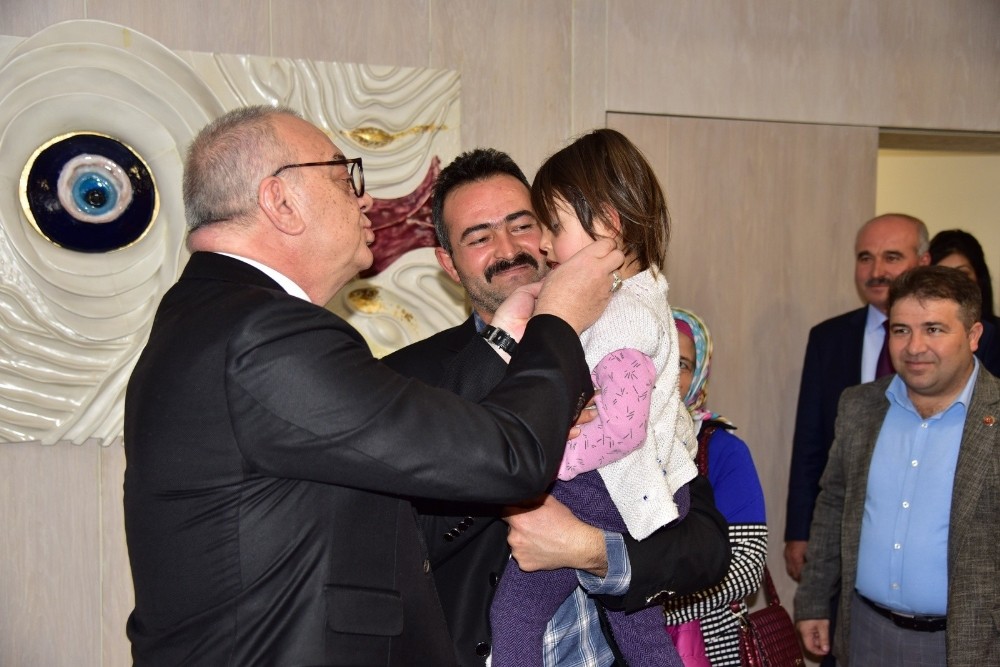 Başkan Ergün’den minik Meryem için yardım çağrısı 