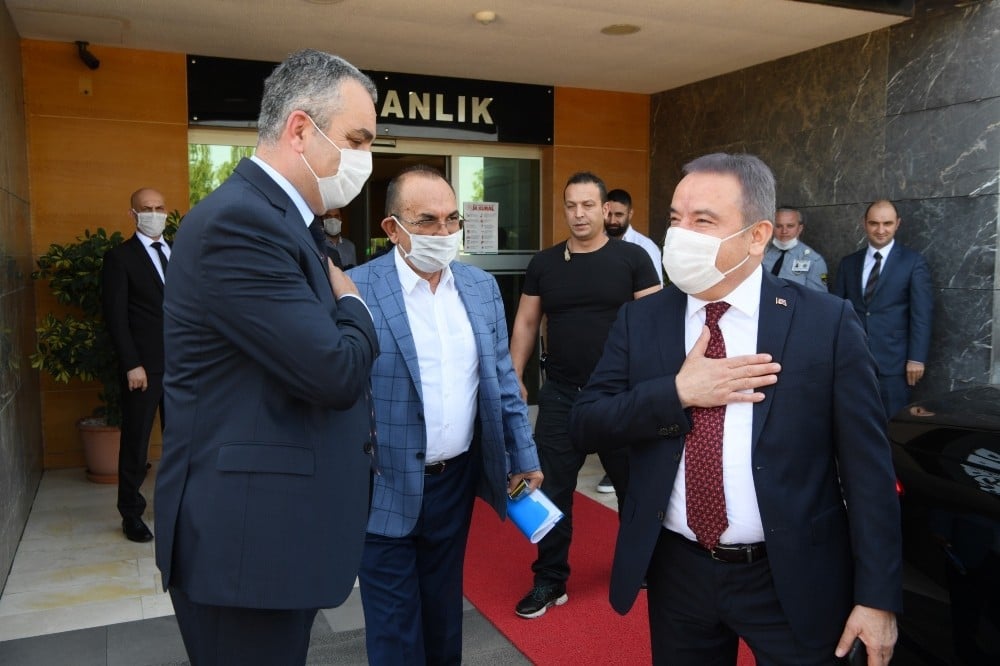 Başkan Esen, Böcek ve Başaran’ı ağırladı 